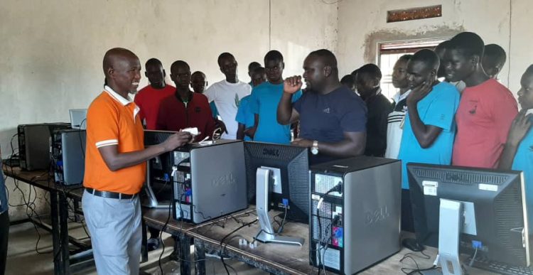 Robert Tabula Installs 5 new sites in Northern Uganda: April 2022